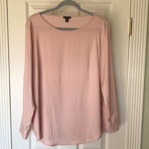 Ann Taylo Women's Pink Blouse